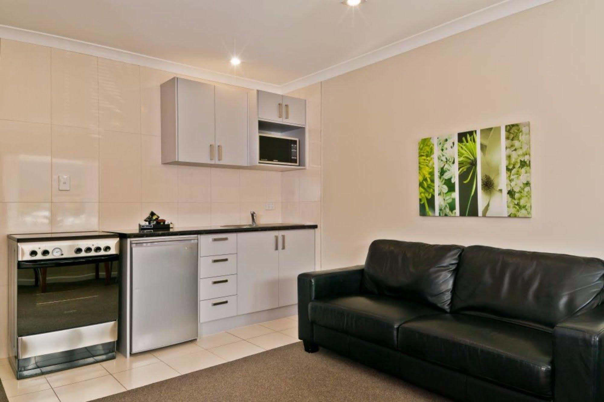 Picton Accommodation Gateway Motel Экстерьер фото